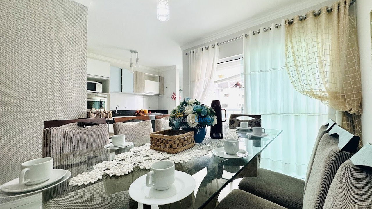 Apartment for vacation rental in Bombinhas (Praia de Bombas)