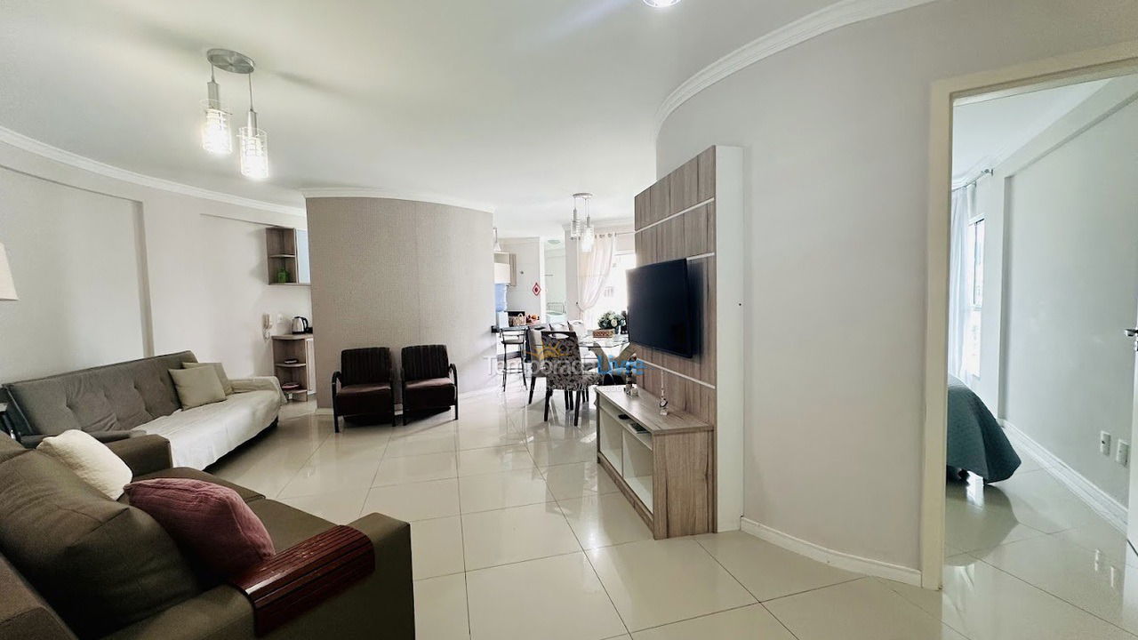 Apartment for vacation rental in Bombinhas (Praia de Bombas)