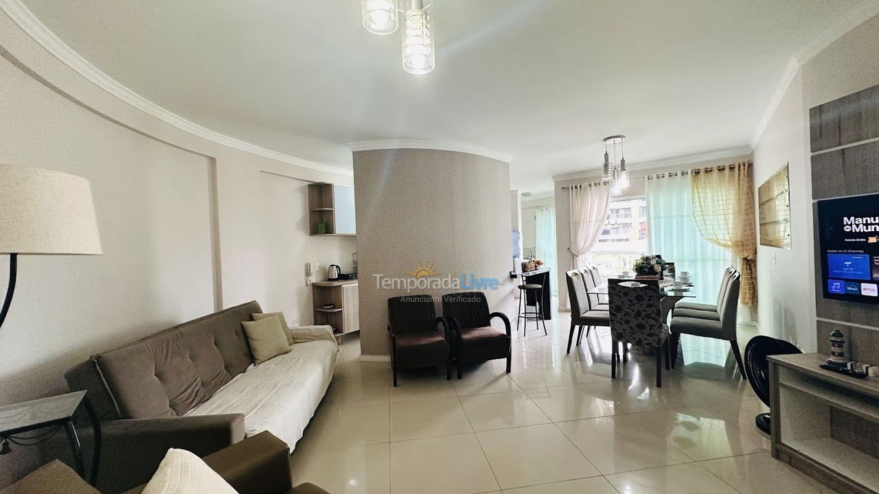 Apartment for vacation rental in Bombinhas (Praia de Bombas)