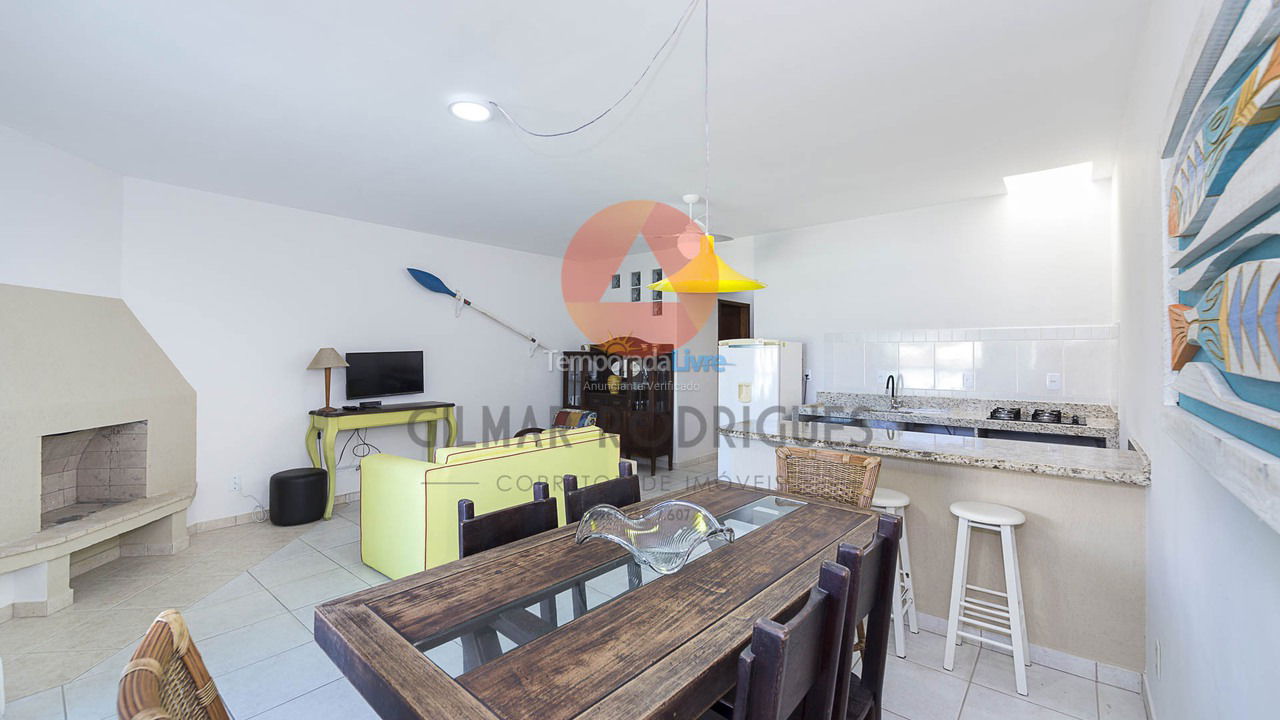 Apartamento para aluguel de temporada em Bombinhas (Praia de Canto Grande Mar de Fora)