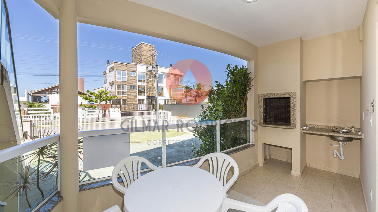 Apartamento para aluguel de temporada em Bombinhas (Praia de Canto Grande Mar de Fora)