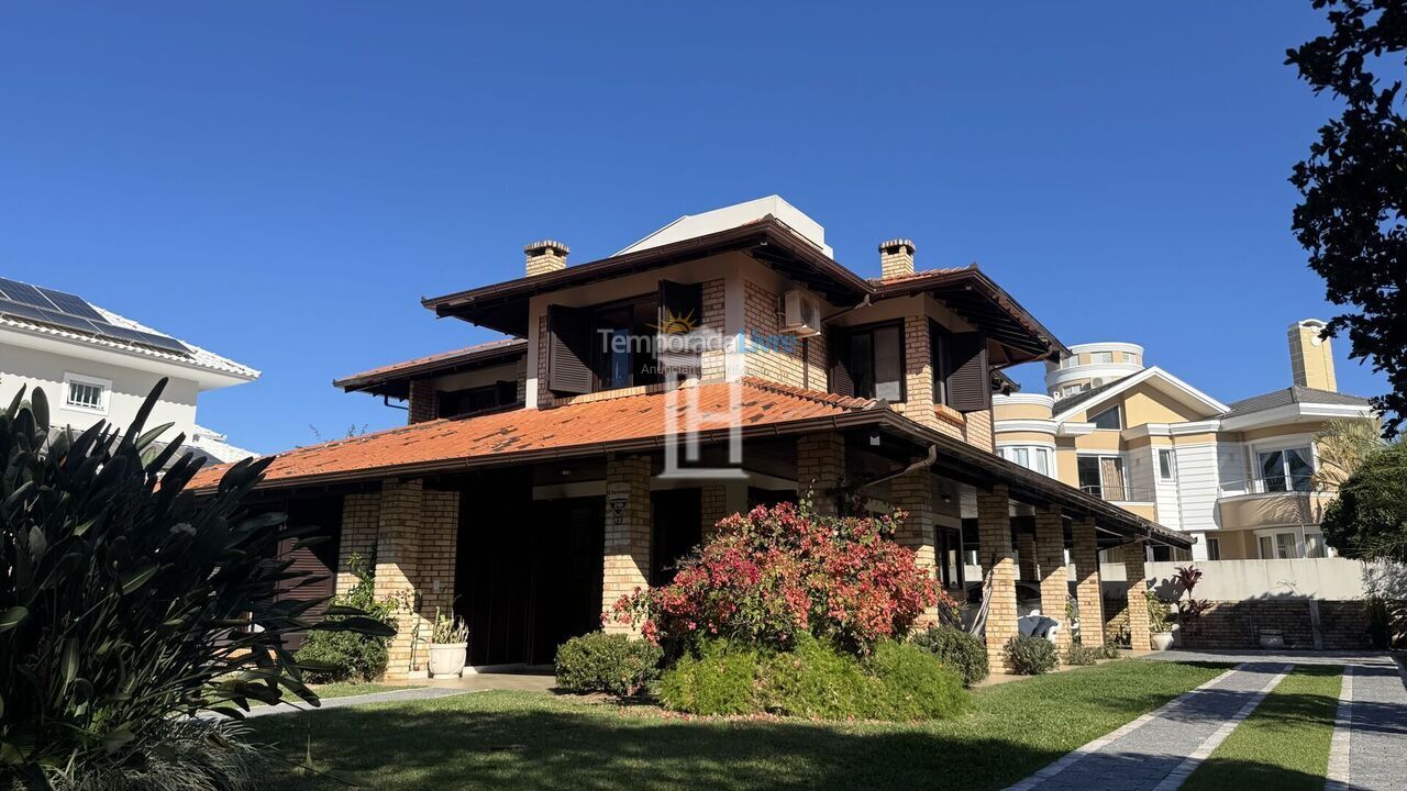 Casa para alquiler de vacaciones em Florianopolis (Jurerê Internacional)