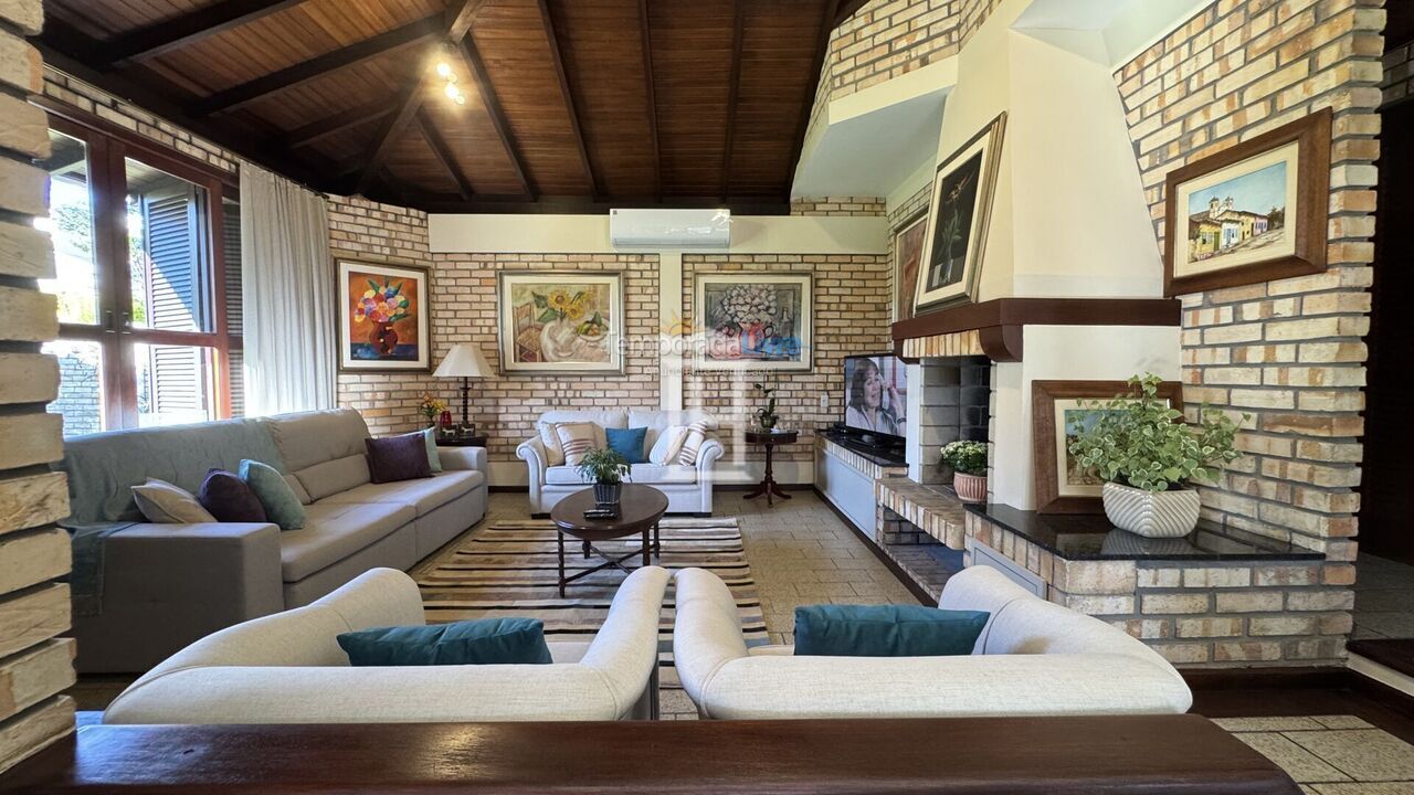 Casa para alquiler de vacaciones em Florianopolis (Jurerê Internacional)