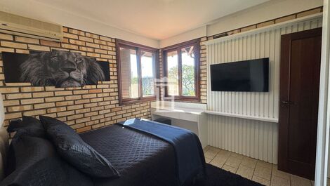 Casa cerca de la playa Jurerê Internacional