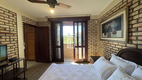 Casa cerca de la playa Jurerê Internacional