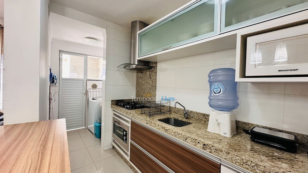 Apartamento para alquiler de vacaciones em Bombinhas (Praia de Bombas)