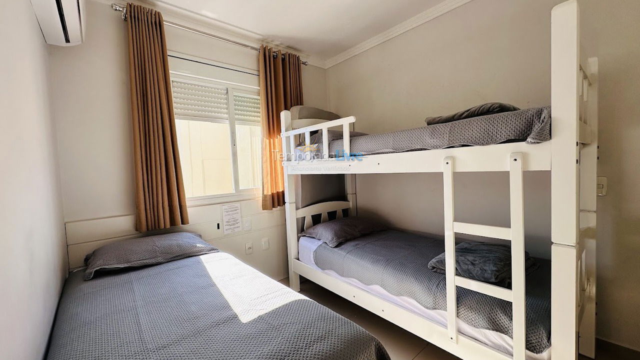 Apartamento para alquiler de vacaciones em Bombinhas (Praia de Bombas)