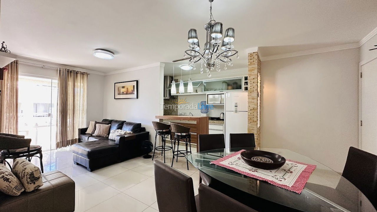 Apartamento para alquiler de vacaciones em Bombinhas (Praia de Bombas)