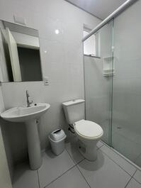 Apartamento 3 dormitórios a 50m da praia