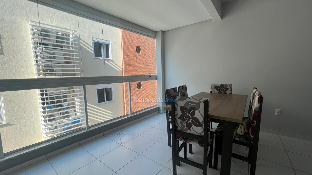 Apartamento para aluguel de temporada em Bombinhas (Praia da Lagoinha)