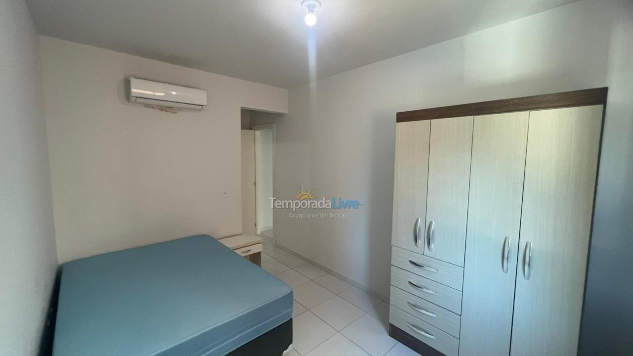 Apartamento para aluguel de temporada em Bombinhas (Praia da Lagoinha)