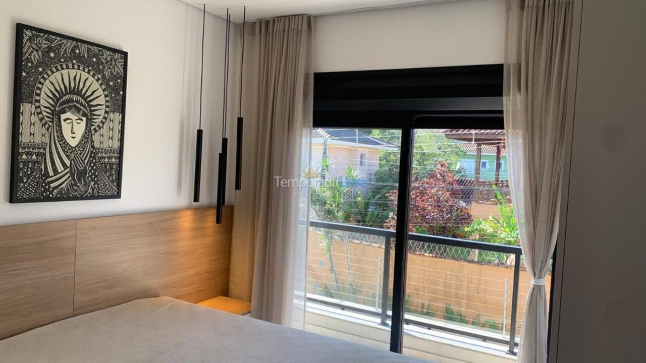 Casa para aluguel de temporada em São Sebastião (Juquehy)