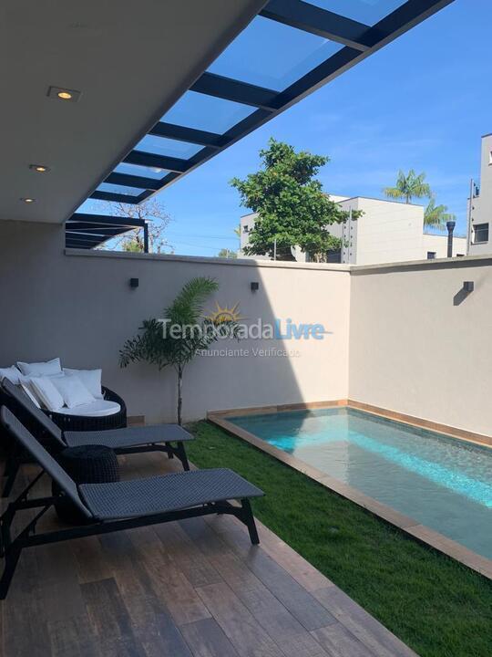 Casa para aluguel de temporada em São Sebastião (Juquehy)