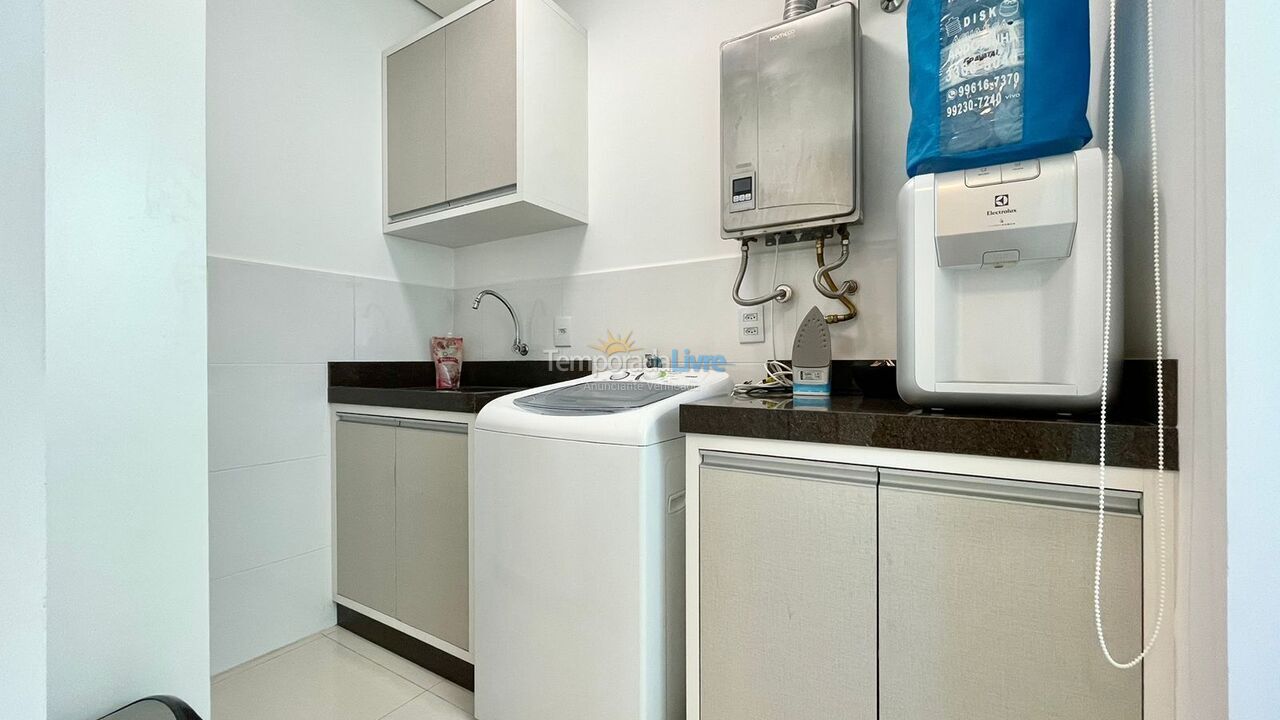 Apartment for vacation rental in Itapema (Meia Praia)