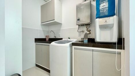 Meia Praia Street 292 - 3 Suites near the SEA - AT001
