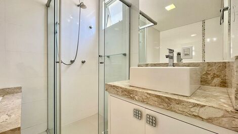 Meia Praia Street 292 - 3 Suites near the SEA - AT001