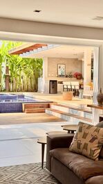 CASA MUY ACOGEDORA EN PRAIA DA BALEIA