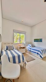 CASA MUY ACOGEDORA EN PRAIA DA BALEIA