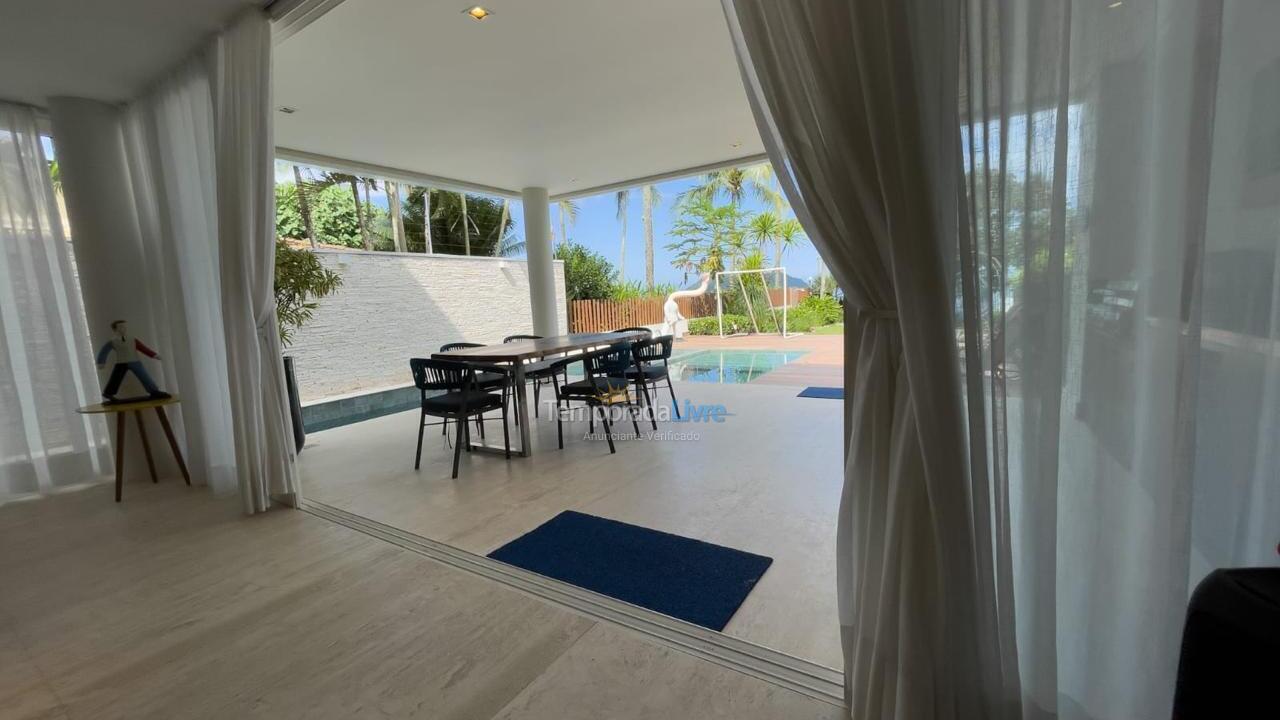 Casa para aluguel de temporada em São Sebastião (Praia da Baleia)