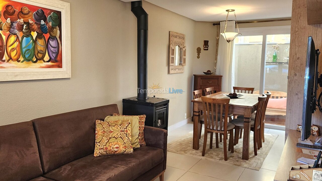 Apartamento para aluguel de temporada em Canela (Centro)