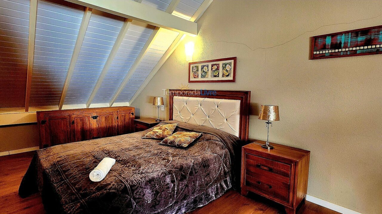 Apartamento para aluguel de temporada em Canela (Centro)
