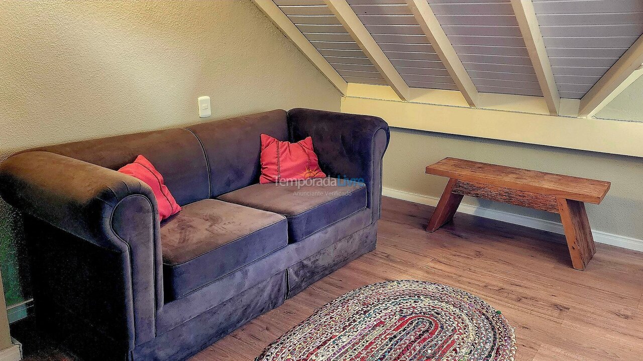 Apartamento para aluguel de temporada em Canela (Centro)