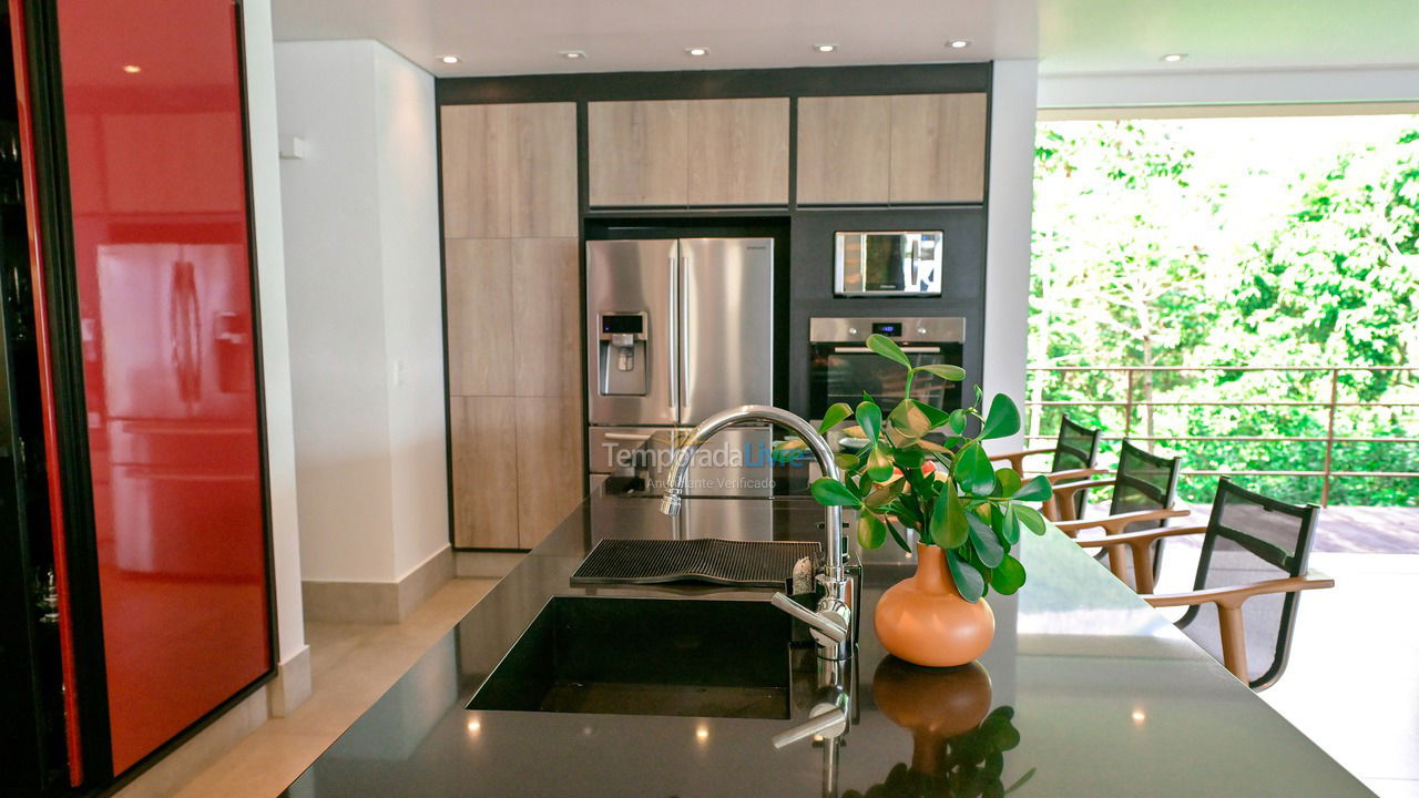 House for vacation rental in Ilhabela (Centro Vila)