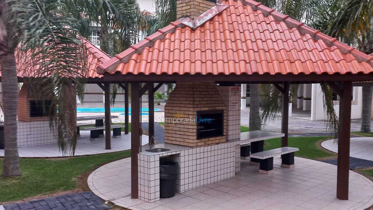 Apartamento para aluguel de temporada em Florianopolis (Praia dos Ingleses)