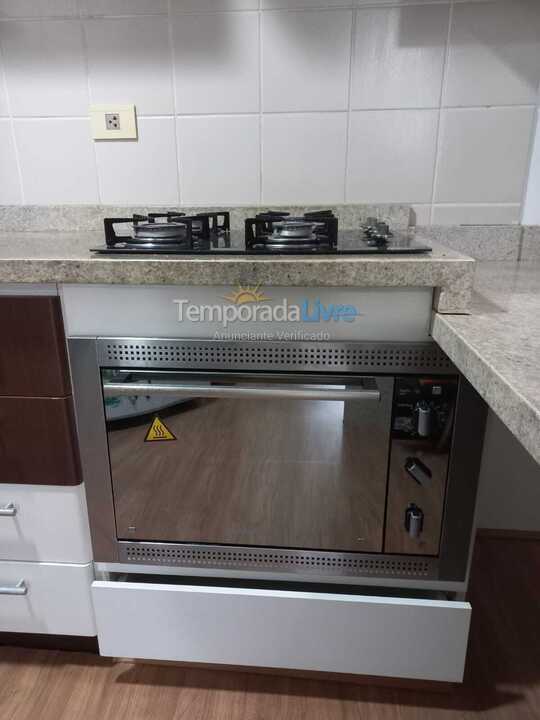 Apartamento para aluguel de temporada em Florianopolis (Praia dos Ingleses)