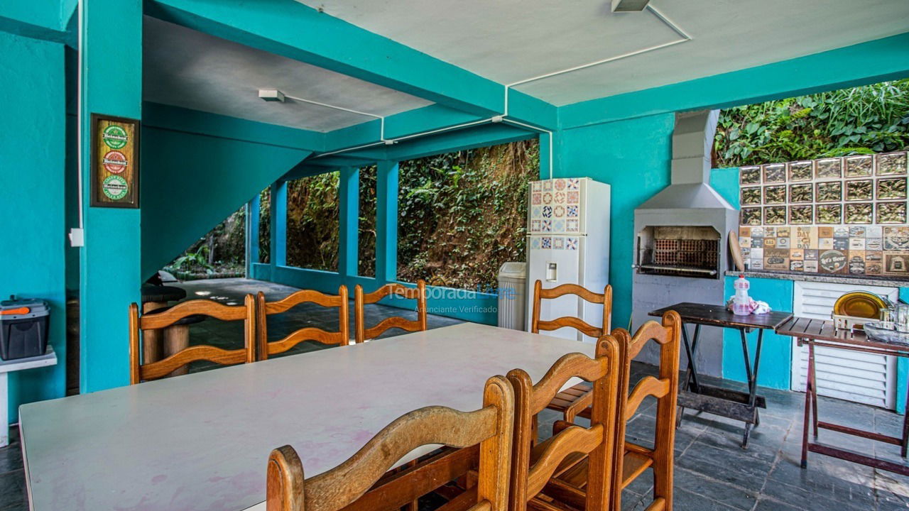 Granja para alquiler de vacaciones em Guararema (Freguesia da Escada)