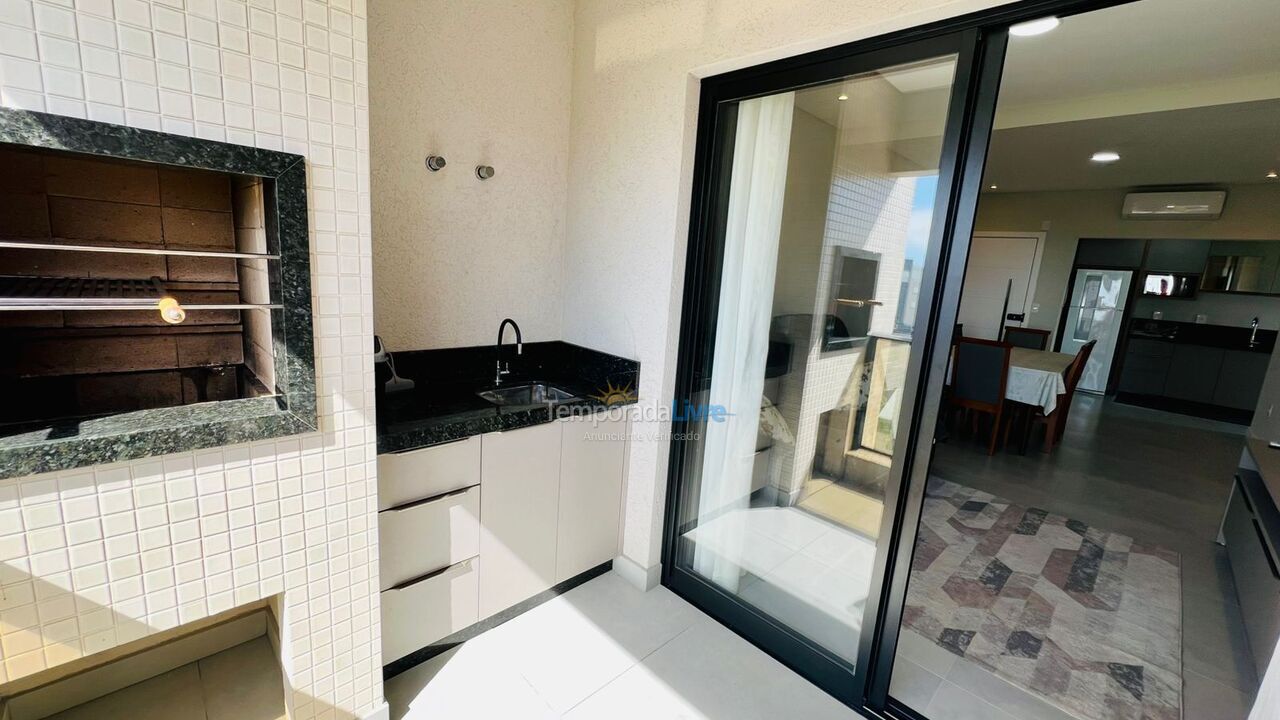 Apartamento para aluguel de temporada em Bombinhas (Mariscal)
