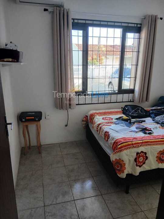 Casa para alquiler de vacaciones em São Francisco do Sul (Enseada)