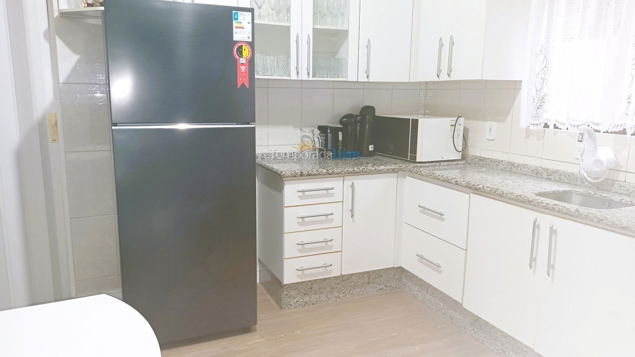 Apartment for vacation rental in Itapema (Meia Praia)