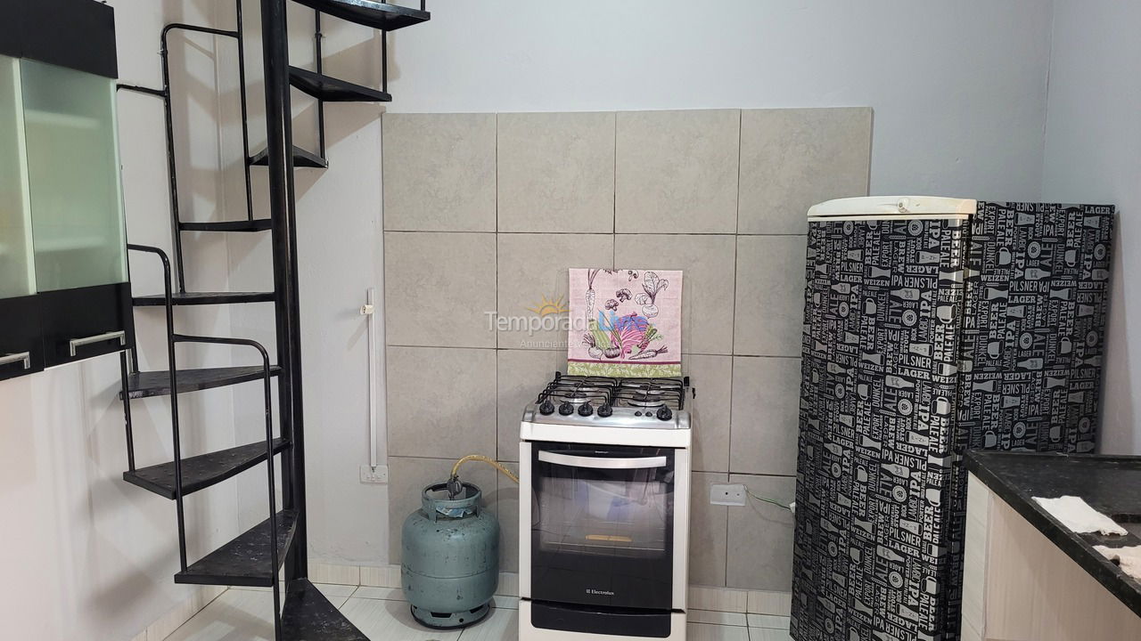 Casa para aluguel de temporada em Praia Grande (Vila Mirim)