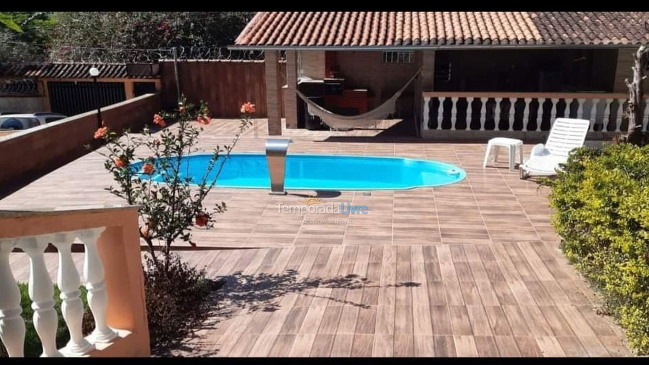 Casa para alquiler de vacaciones em Matias Barbosa (Pitangueiras)