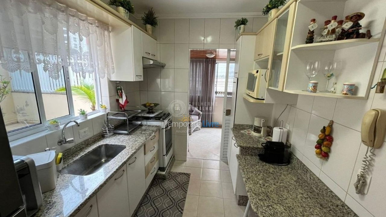 Apartamento para aluguel de temporada em Balneário Camboriú (Praia Central)