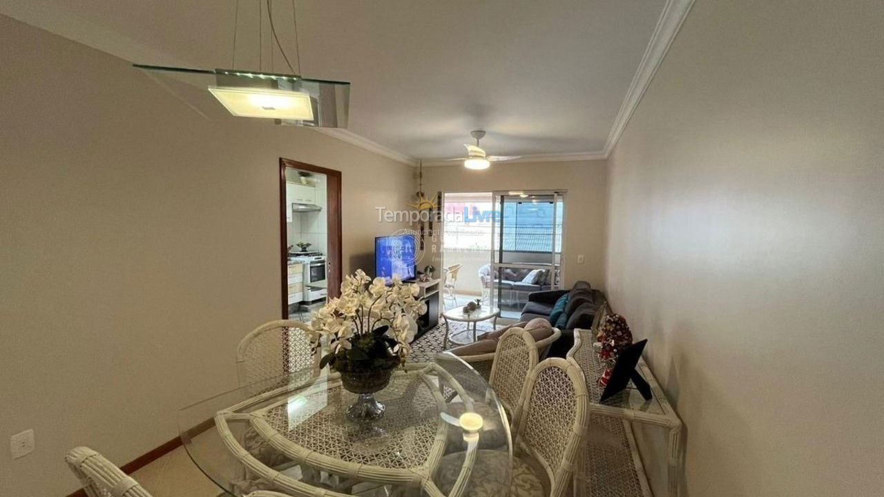 Apartamento para aluguel de temporada em Balneário Camboriú (Praia Central)