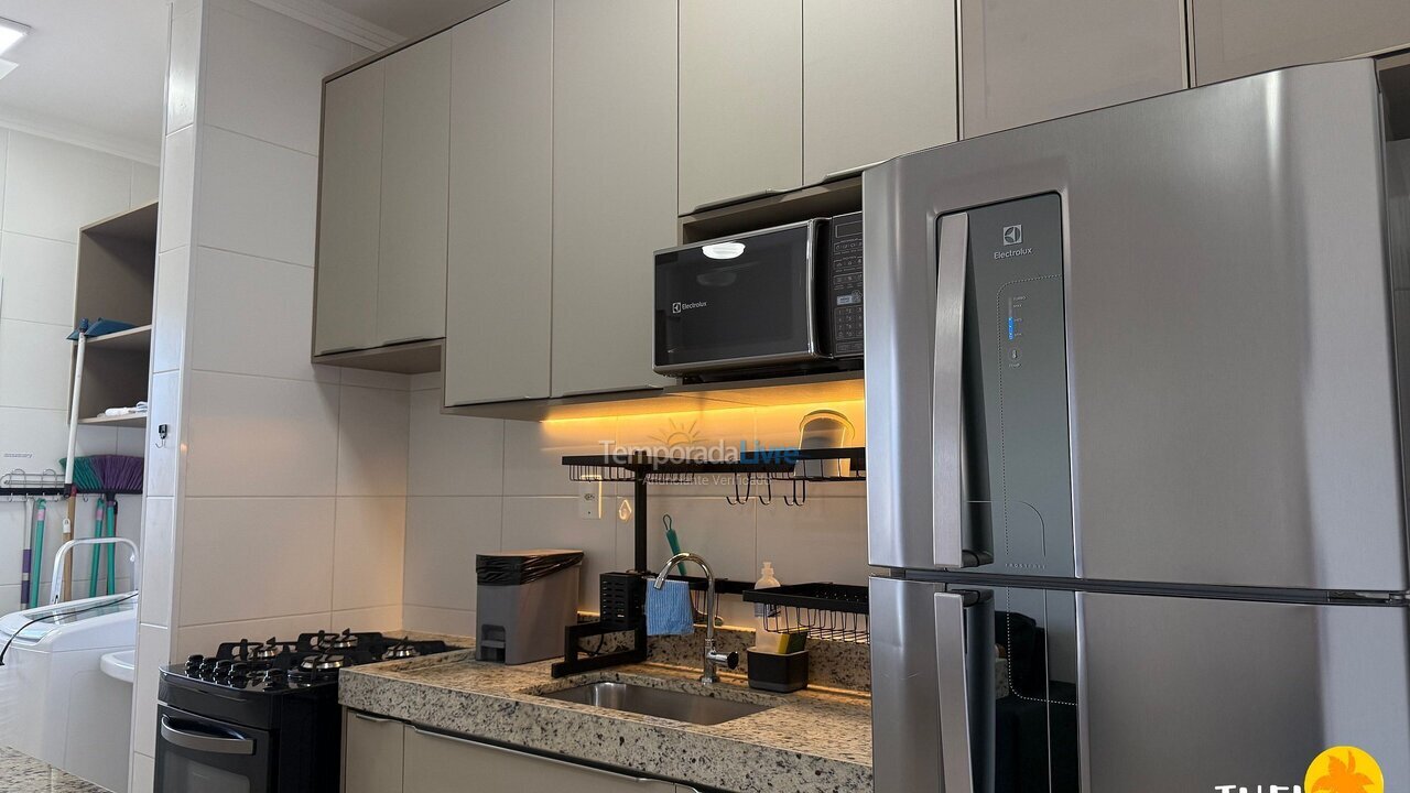 Apartamento para aluguel de temporada em Ubatuba (Praia Grande)