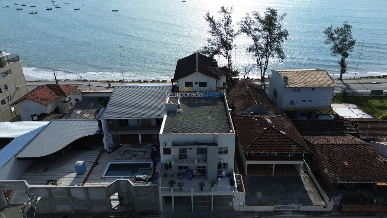 Apartamento para alquiler de vacaciones em São Francisco do Sul (Enseada)