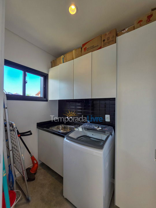 House for vacation rental in São Francisco do Sul (Itaguaçu)