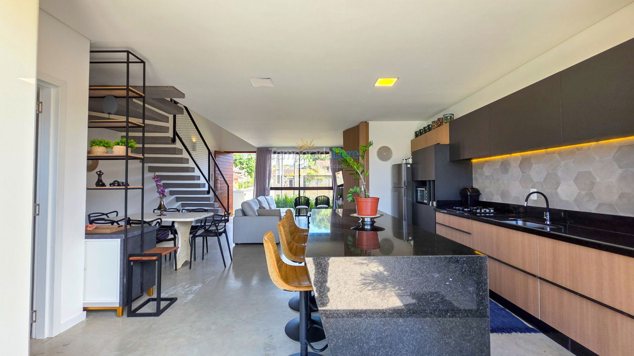 House for vacation rental in São Francisco do Sul (Itaguaçu)