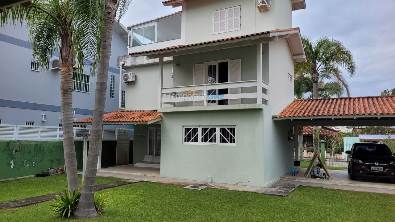 House for vacation rental in Florianopolis (Praia dos Ingleses)