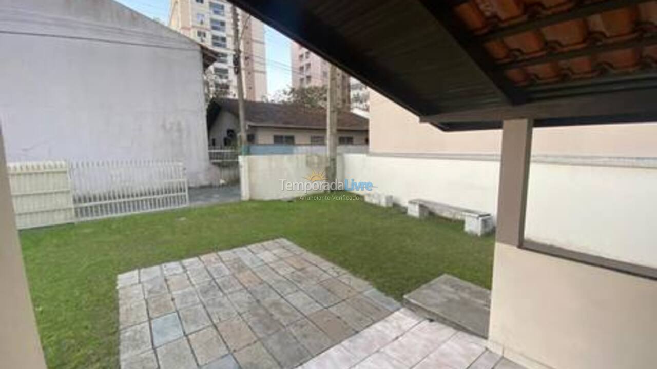 House for vacation rental in Navegantes (Gravatá)