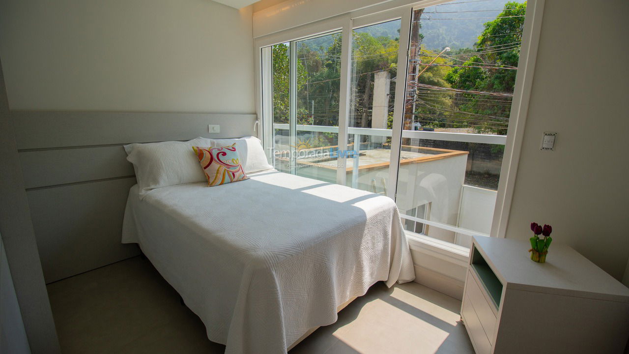 Casa para alquiler de vacaciones em São Sebastião (Juquehy)