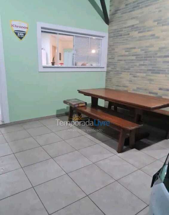 Casa para aluguel de temporada em Florianopolis (Praia dos Ingleses)