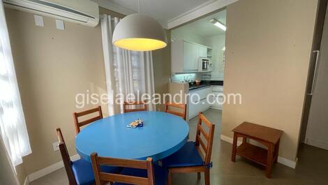 Charmoso duplex na Cachoeira com saida ao mar