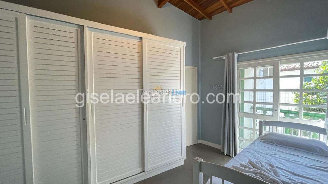 Apartamento para aluguel de temporada em Florianópolis (Cachoeira)