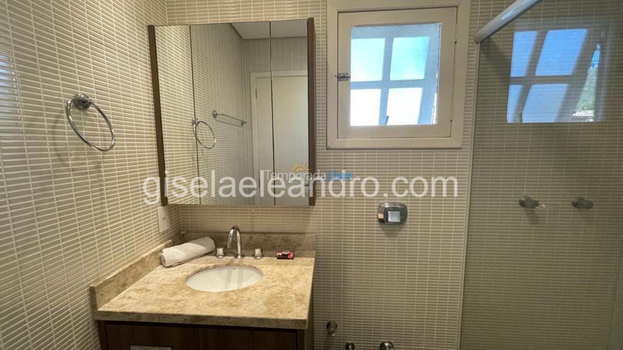 Apartamento para aluguel de temporada em Florianópolis (Cachoeira)