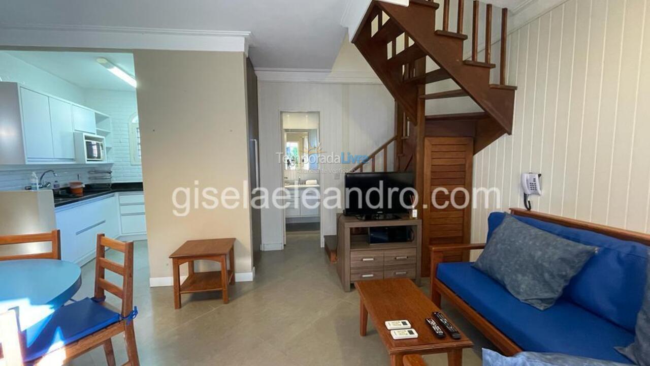 Apartamento para aluguel de temporada em Florianópolis (Cachoeira)