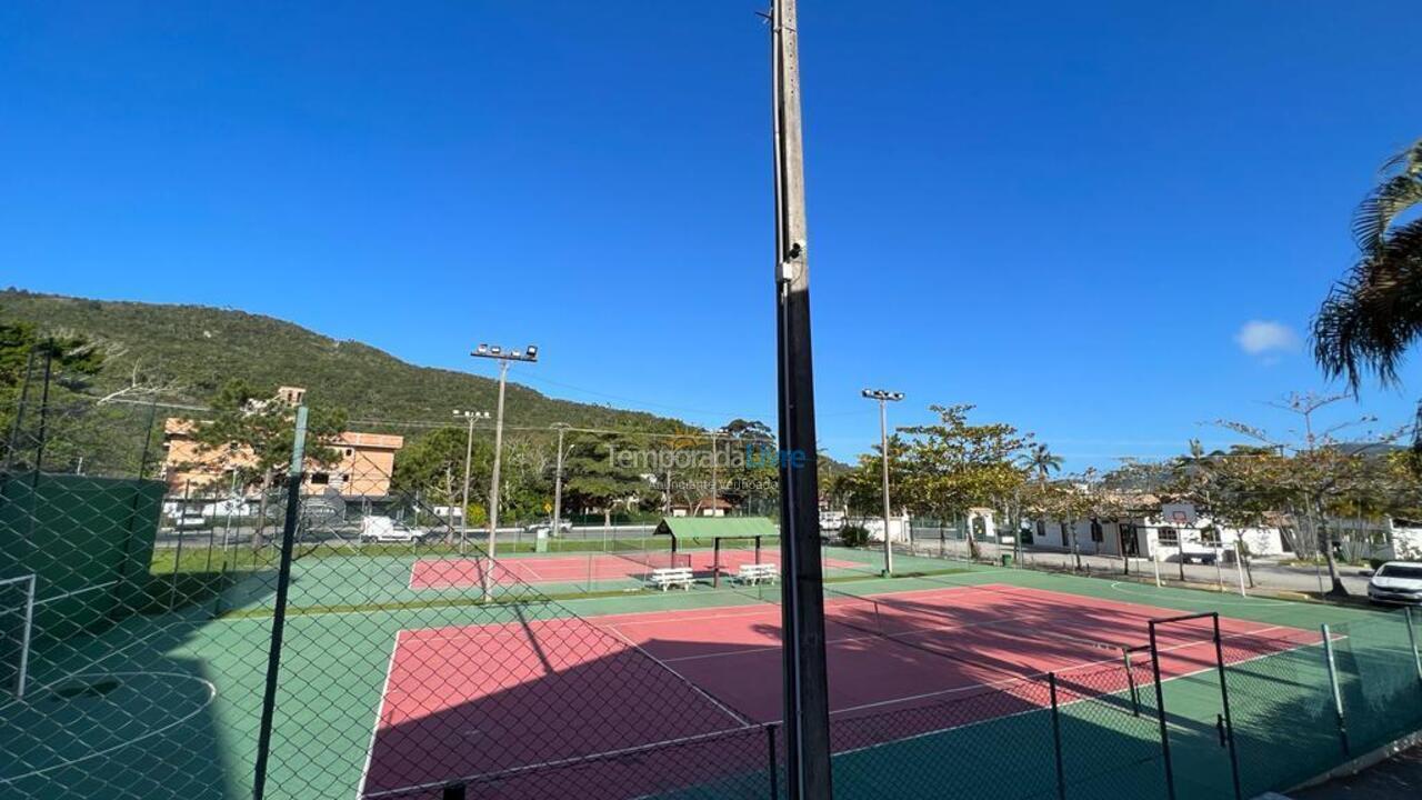 Apartamento para aluguel de temporada em Florianópolis (Cachoeira)